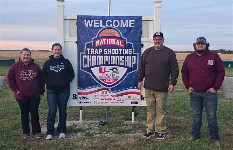 Blackhawk Students Shoot in National Competition